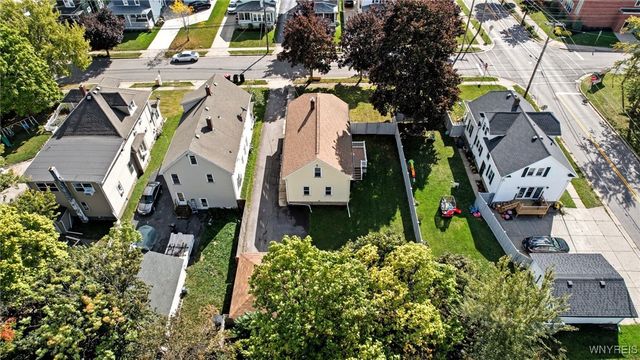 27 Saint Joseph Street, Lancaster, NY 14086