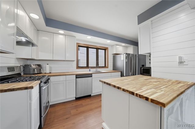 27 Saint Joseph Street, Lancaster, NY 14086