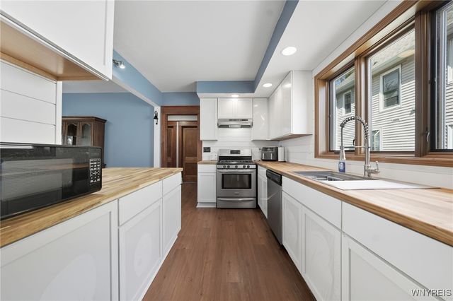 27 Saint Joseph Street, Lancaster, NY 14086