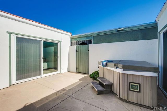 3621 Vista Campana S 92, Oceanside, CA 92057