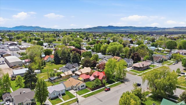 96 N 100 W, Preston, ID 83263
