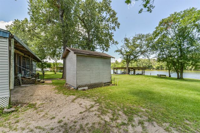 1440 Lakeside Drive, Huntsville, TX 77320