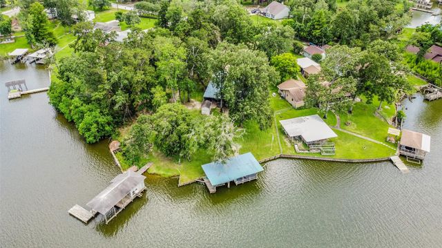 1440 Lakeside Drive, Huntsville, TX 77320