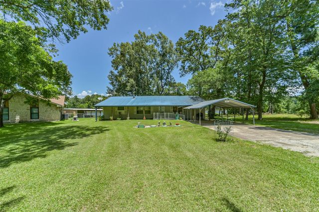 1440 Lakeside Drive, Huntsville, TX 77320
