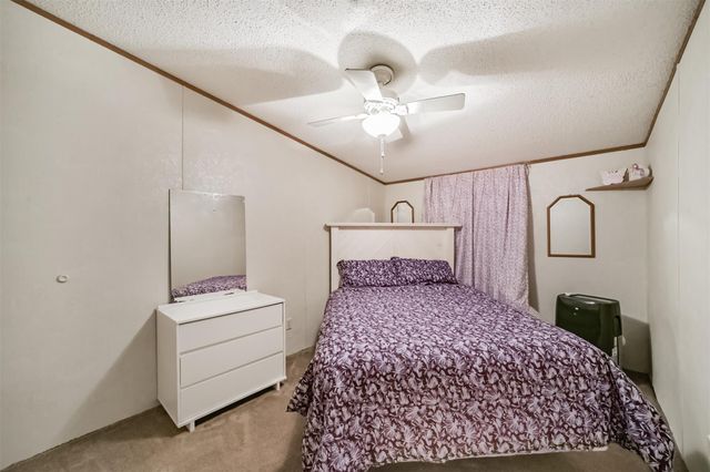 1440 Lakeside Drive, Huntsville, TX 77320