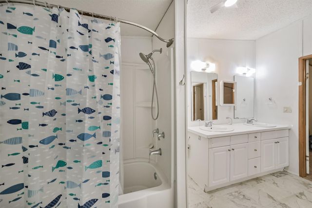 1440 Lakeside Drive, Huntsville, TX 77320