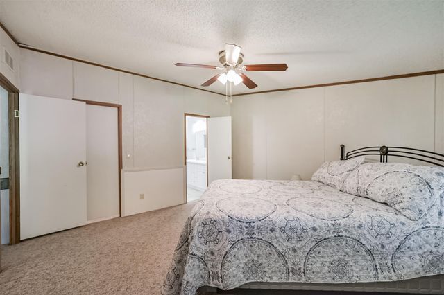 1440 Lakeside Drive, Huntsville, TX 77320