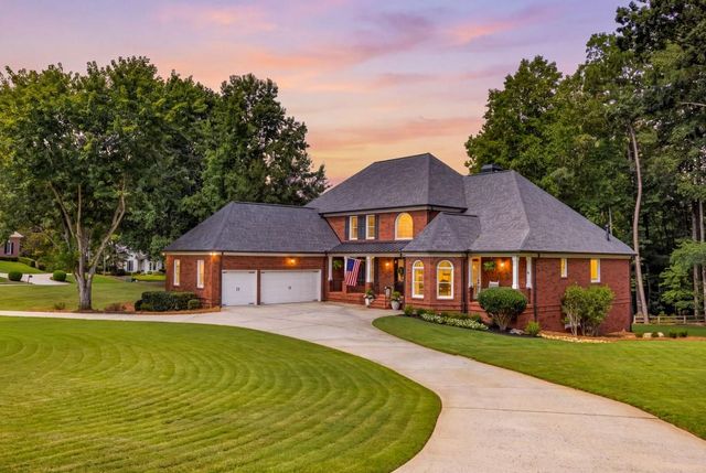 190 Oakhurst Leaf Drive, Milton, GA 30004