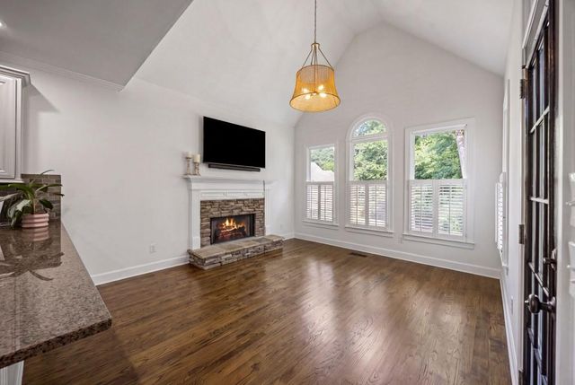 190 Oakhurst Leaf Drive, Milton, GA 30004