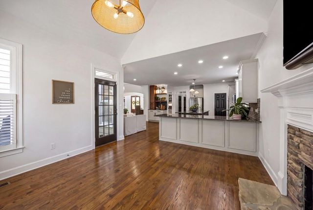 190 Oakhurst Leaf Drive, Milton, GA 30004