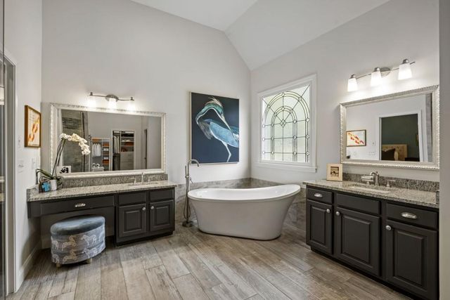 190 Oakhurst Leaf Drive, Milton, GA 30004