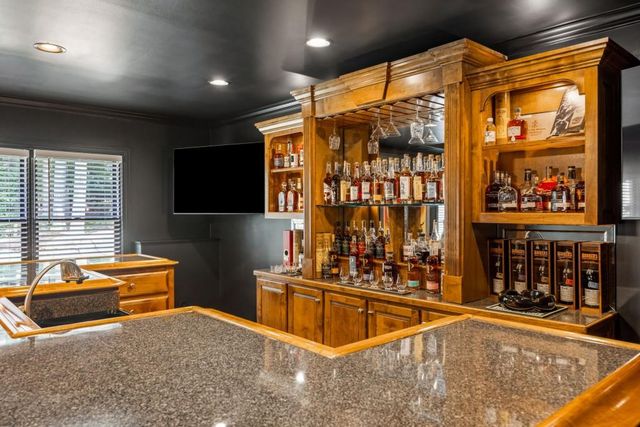 190 Oakhurst Leaf Drive, Milton, GA 30004