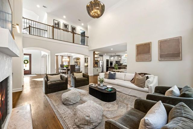 190 Oakhurst Leaf Drive, Milton, GA 30004
