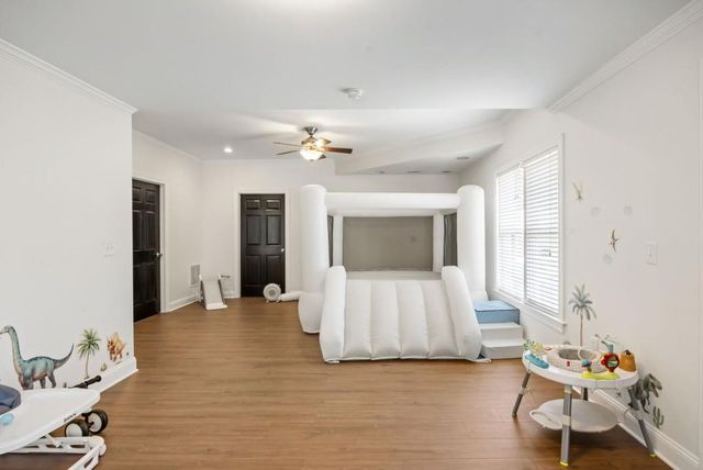 190 Oakhurst Leaf Drive, Milton, GA 30004