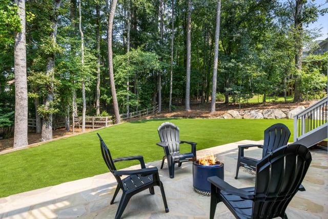 190 Oakhurst Leaf Drive, Milton, GA 30004