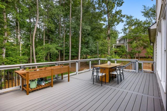 190 Oakhurst Leaf Drive, Milton, GA 30004