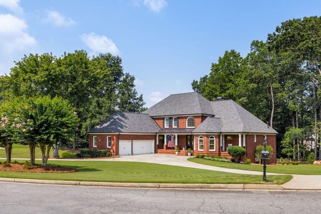 190 Oakhurst Leaf Drive, Milton, GA 30004