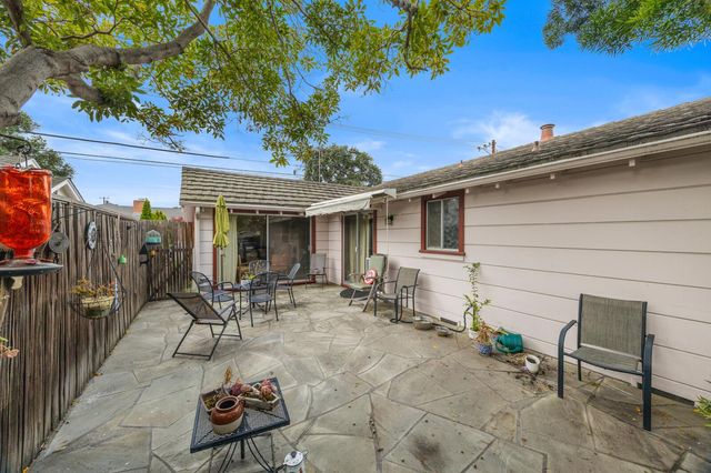 1385 Elm Street, San Carlos, CA 94070