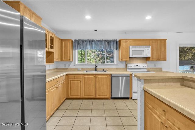 1129 Davis Sound Lane, Wilmington, NC 28409