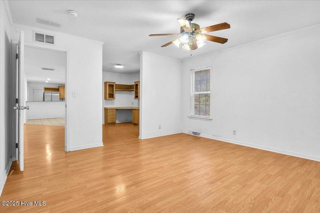 1129 Davis Sound Lane, Wilmington, NC 28409