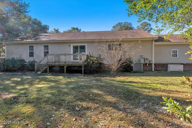 1129 Davis Sound Lane, Wilmington, NC 28409