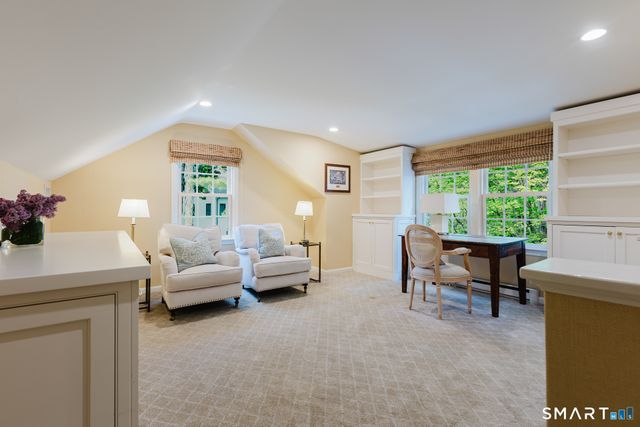 115 Tokeneke Road, Darien, CT 06820