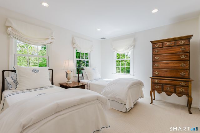 115 Tokeneke Road, Darien, CT 06820