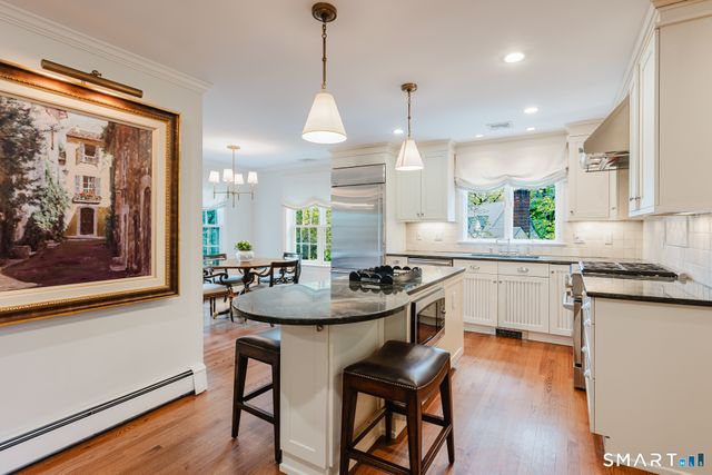 115 Tokeneke Road, Darien, CT 06820