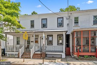 411 WOOD ST, Burlington, NJ 08016