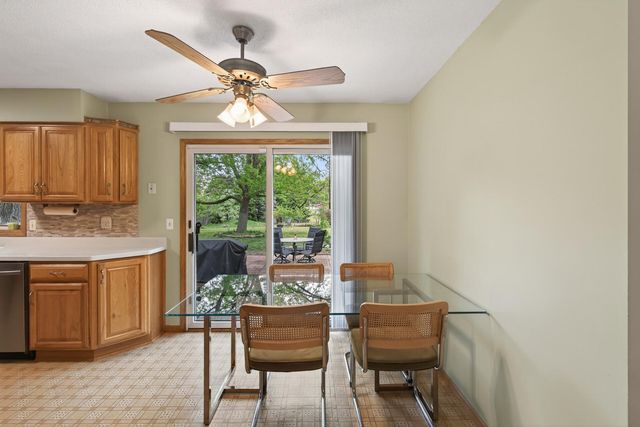 8110 France Avenue N, Brooklyn Park, MN 55443