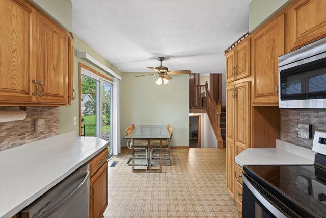 8110 France Avenue N, Brooklyn Park, MN 55443