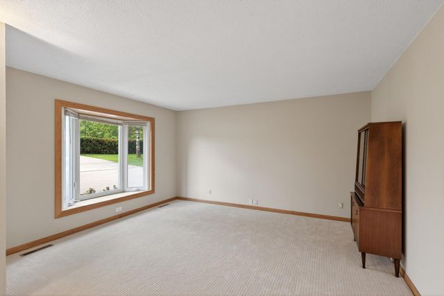 8110 France Avenue N, Brooklyn Park, MN 55443