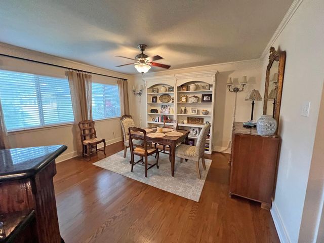 26877 Haileys Manor, Kingwood, TX 77339