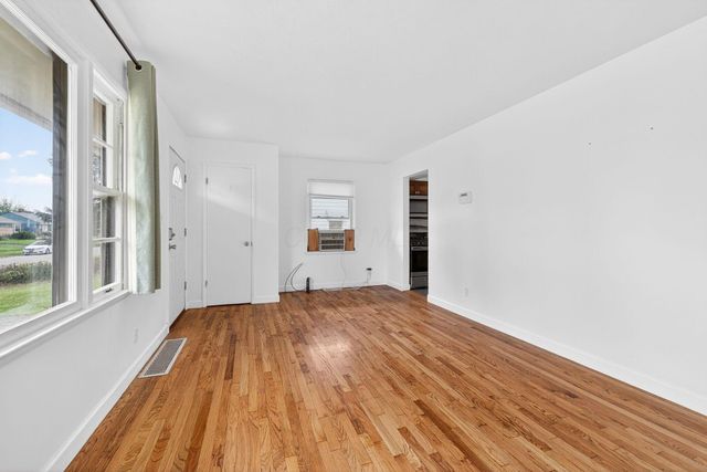 2255 Fenton Street, Columbus, OH 43224
