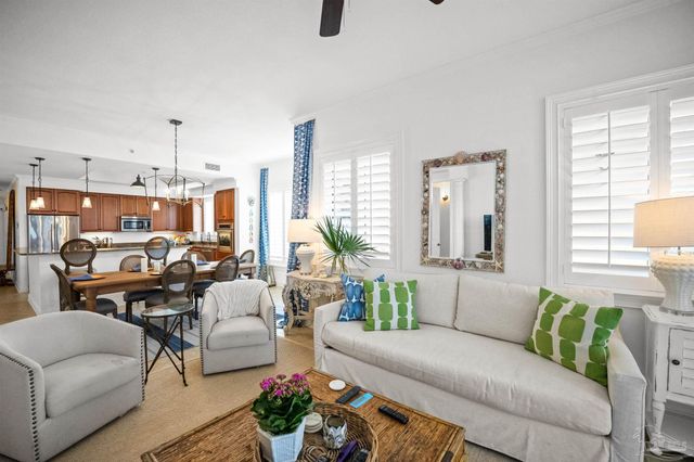 14500 River Rd 101, Pensacola, FL 32507