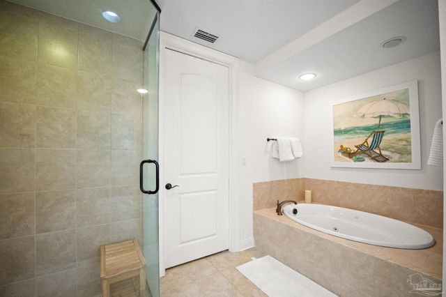 14500 River Rd 101, Pensacola, FL 32507