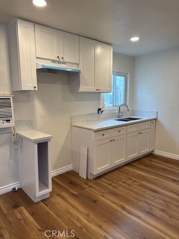 11754 Walcroft, Lakewood, CA 90715