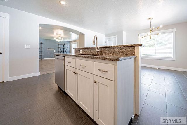 4230 Rockingham Circle, Idaho Falls, ID 83404