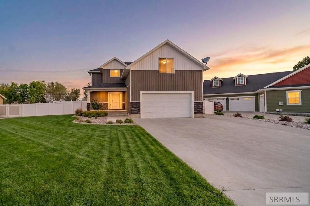 4230 Rockingham Circle, Idaho Falls, ID 83404