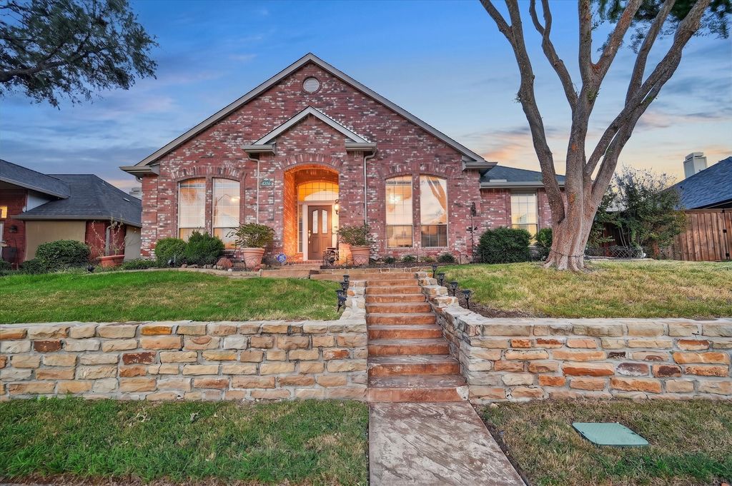 4316 Standridge Drive, The Colony, TX 75056 — exterior