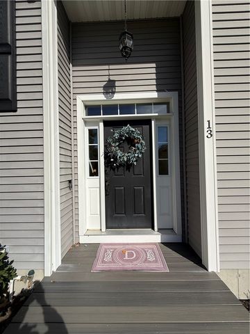13 Carltons Trail, Smithfield, RI 02917