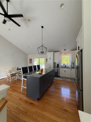 13 Carltons Trail, Smithfield, RI 02917