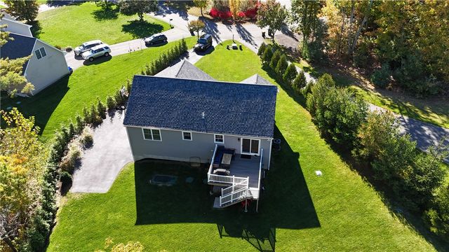13 Carltons Trail, Smithfield, RI 02917