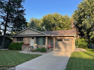906 Christensen Avenue, West Saint Paul, MN 55118