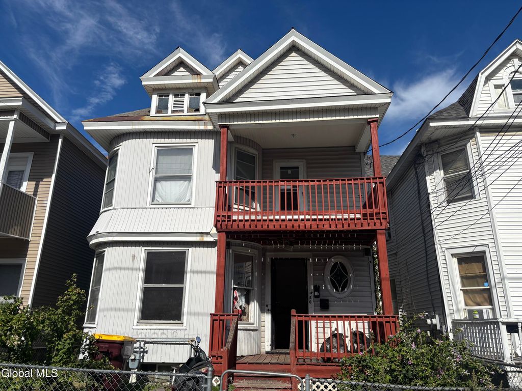 320 Germania Avenue, Schenectady, NY 12307