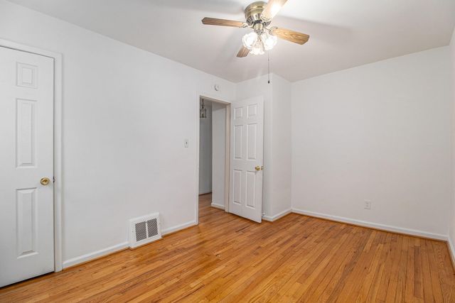 9885 Hubert Avenue, Allen Park City, MI 48101