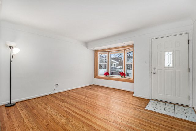 9885 Hubert Avenue, Allen Park City, MI 48101