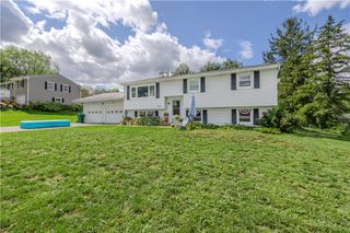 945 Bunker Hill Drive, Macedon, NY 14502
