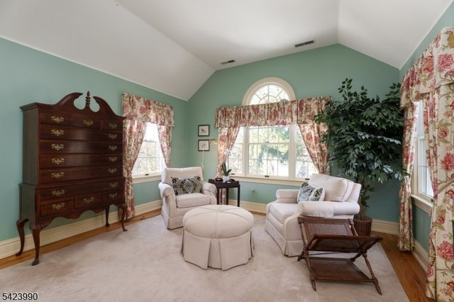39 Red Oak Way, Montgomery Twp., NJ 08502