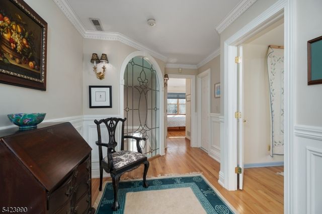 39 Red Oak Way, Montgomery Twp., NJ 08502